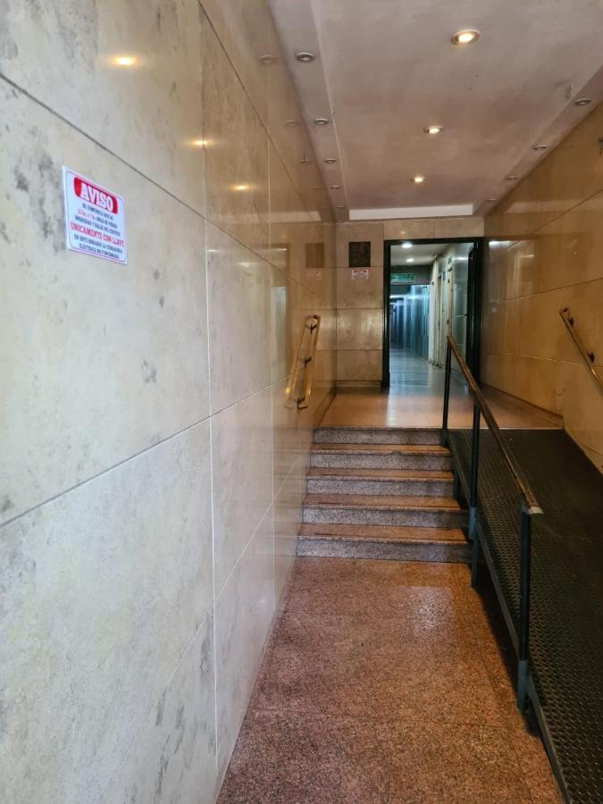 Alquiler Temporal Departamento centrico y confortable en Mendoza Exterior foto